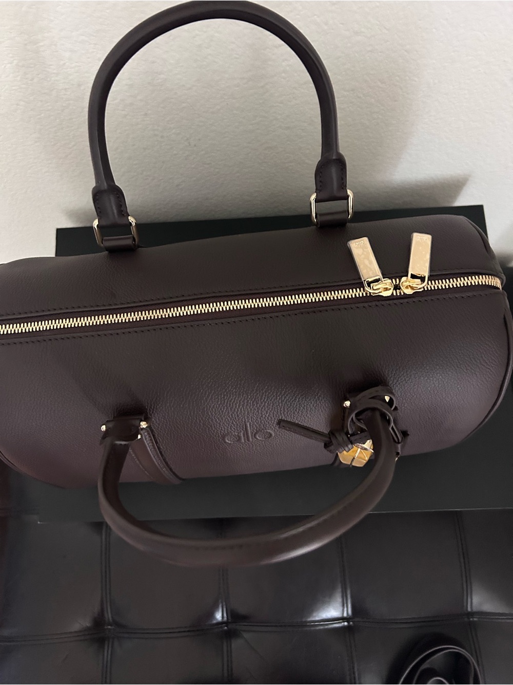 ALO Yoga Daily Voyage Bag - Picture 10 of 17